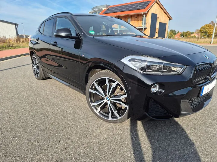 BMW X2
