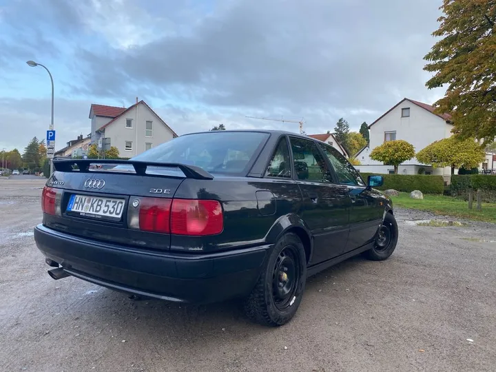 Audi 80