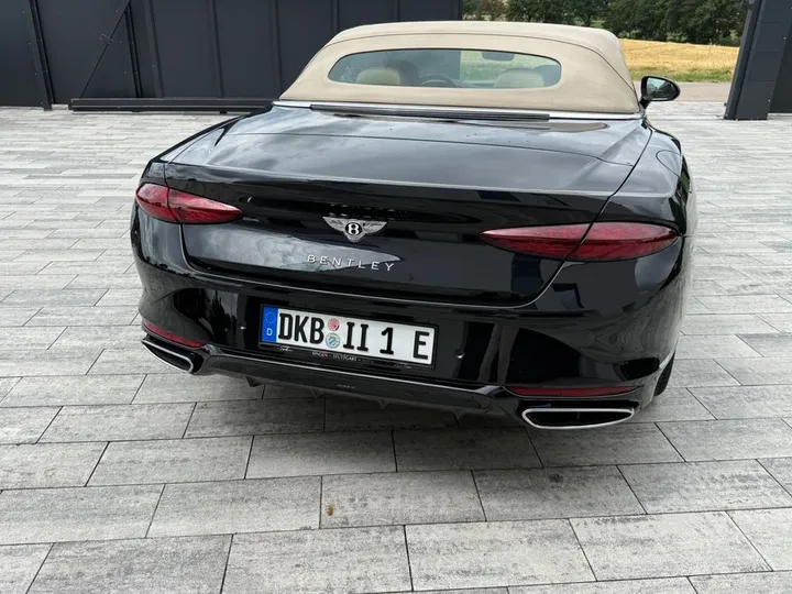 Bentley Continental GTC