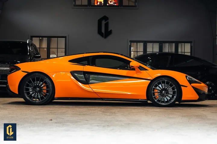 McLaren 570GT