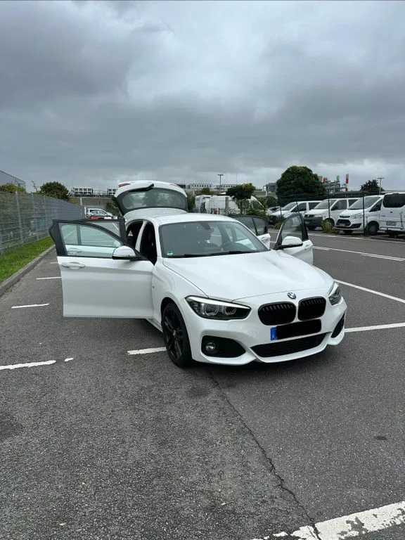 BMW 118