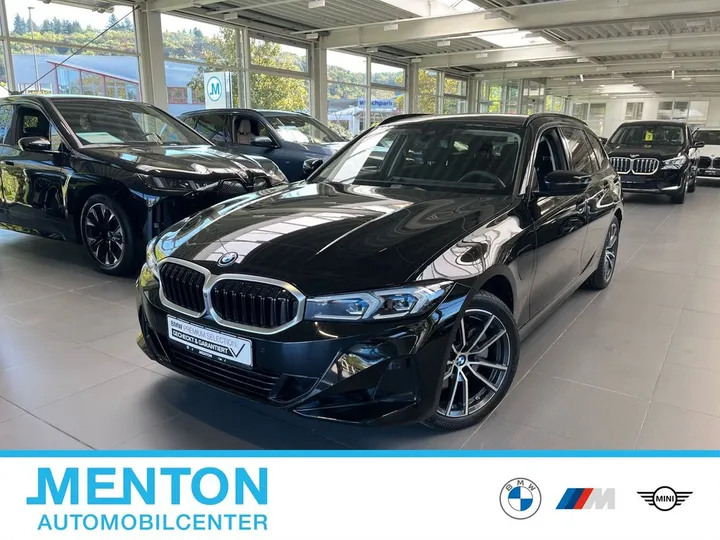BMW 330