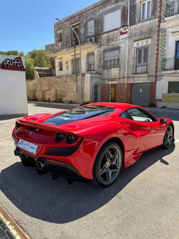 Ferrari F8