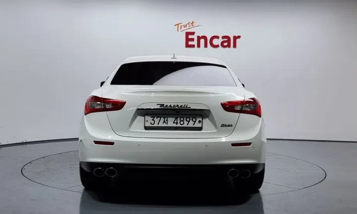 Maserati Ghibli
