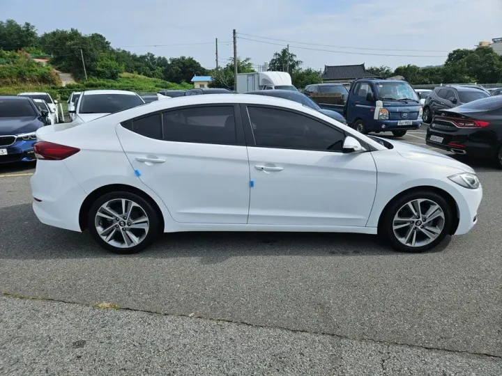 Hyundai Avante