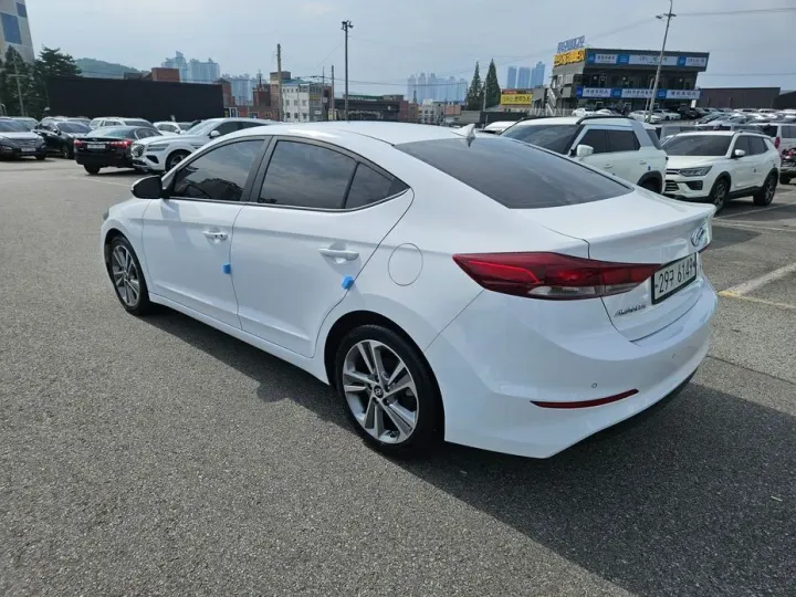 Hyundai Avante