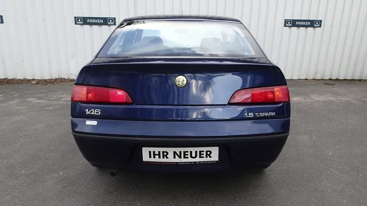 Alfa Romeo 146
