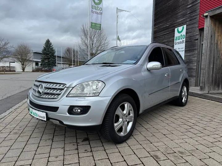 Mercedes-Benz ML 320