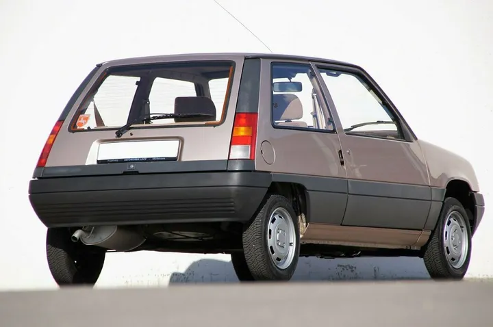 Renault R 5