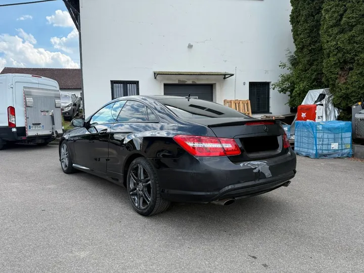 Mercedes-Benz E 350