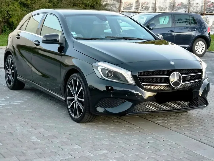 Mercedes-Benz A 180