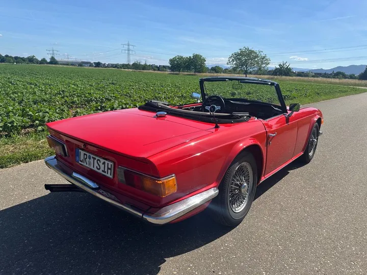 Triumph TR6
