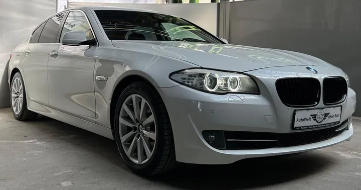 BMW 528
