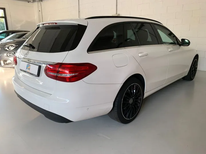 Mercedes-Benz C 200