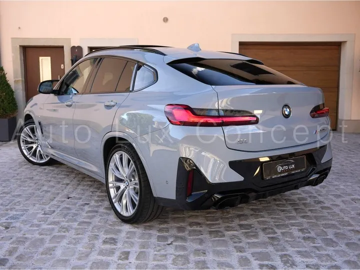BMW X4 M40