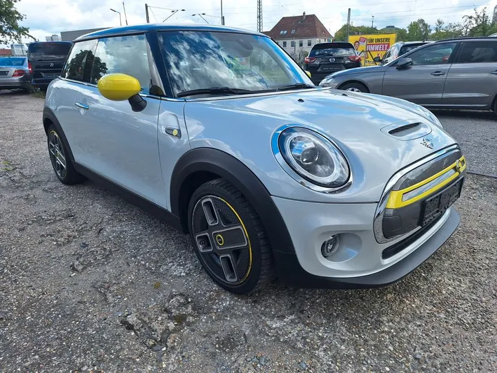 MINI Cooper SE