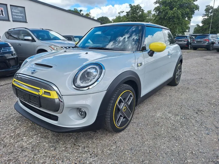 MINI Cooper SE