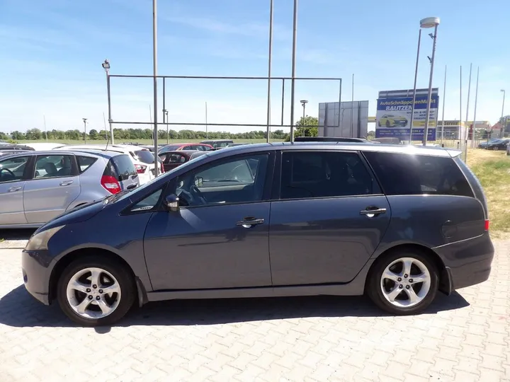Mitsubishi Grandis