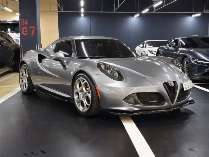 Alfa Romeo 4C