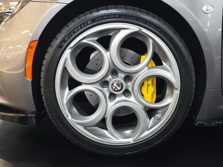 Alfa Romeo 4C