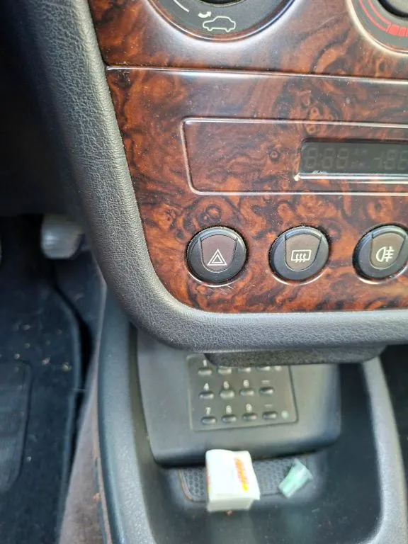 Peugeot 306
