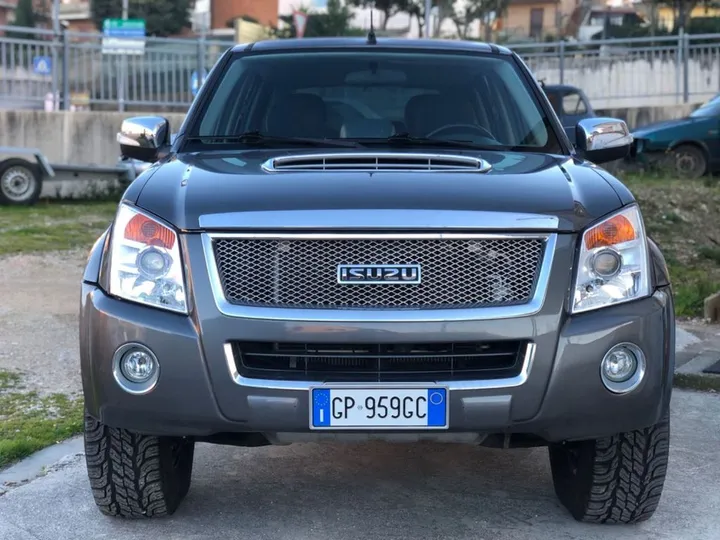 Isuzu D-Max