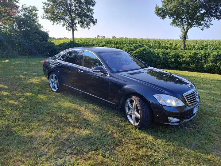 Mercedes-Benz S 320