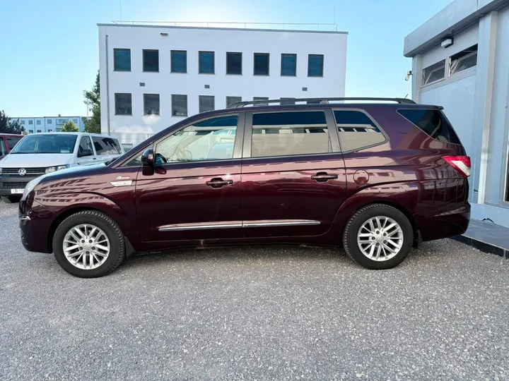 Ssangyong Rodius