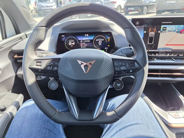Cupra Raval
