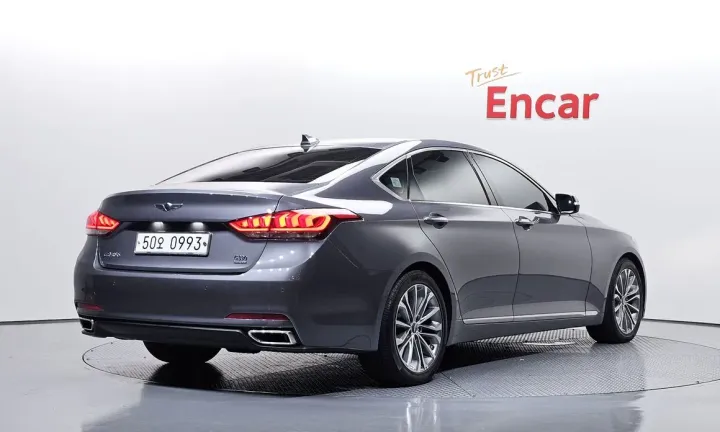 Hyundai Genesis