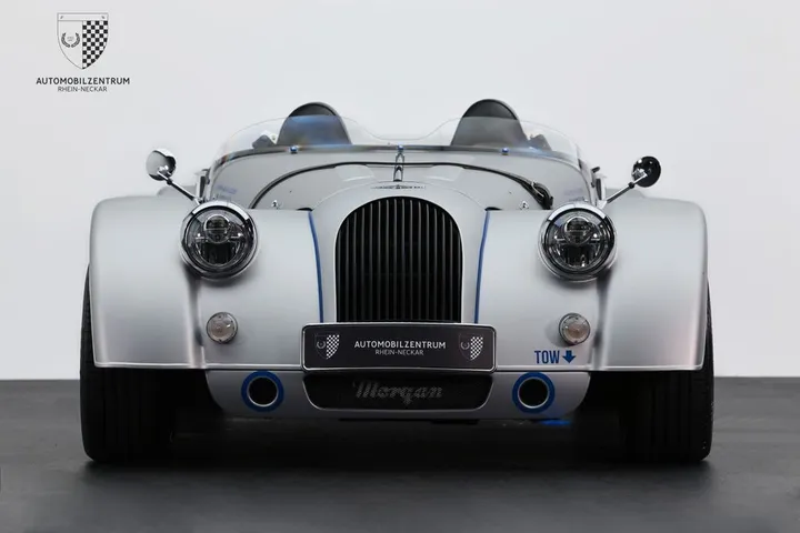 Morgan Plus 8