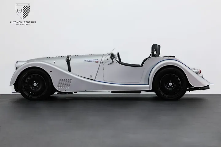 Morgan Plus 8
