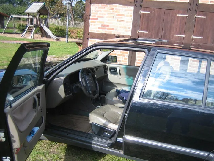 Saab 9000
