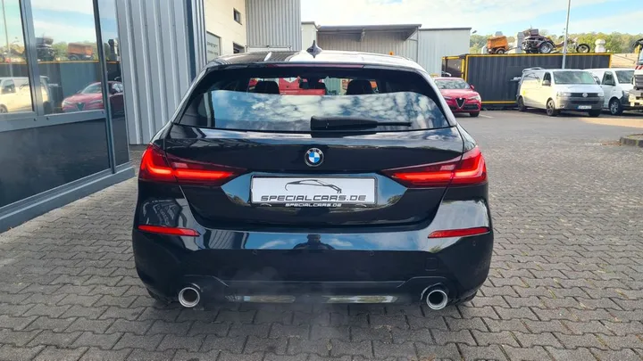 BMW 120