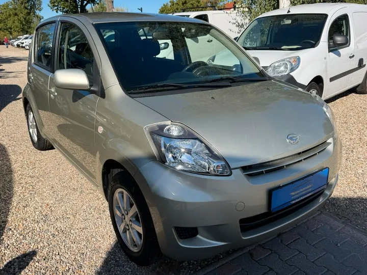 Daihatsu Sirion