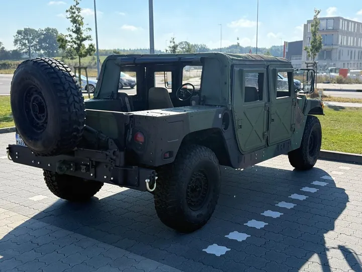 Hummer H1