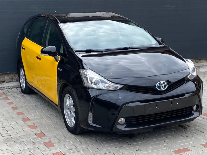 Toyota Prius+