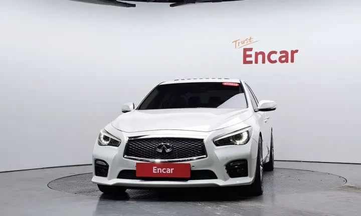Infiniti Q50
