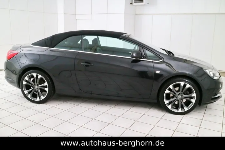 Opel Cascada