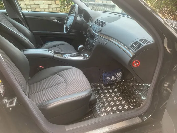 Mercedes-Benz E 350
