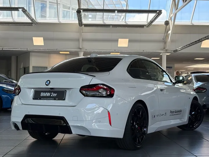 BMW 220