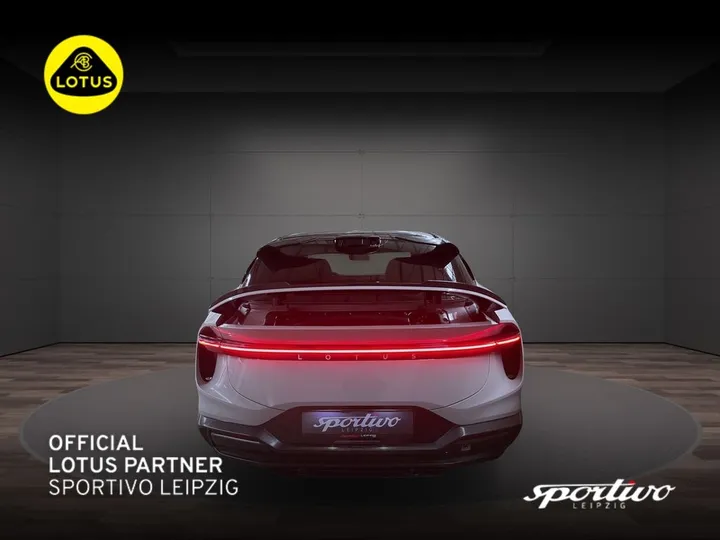Lotus Eletre