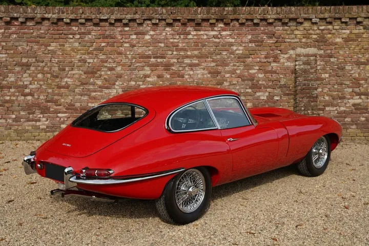 Jaguar E-Type