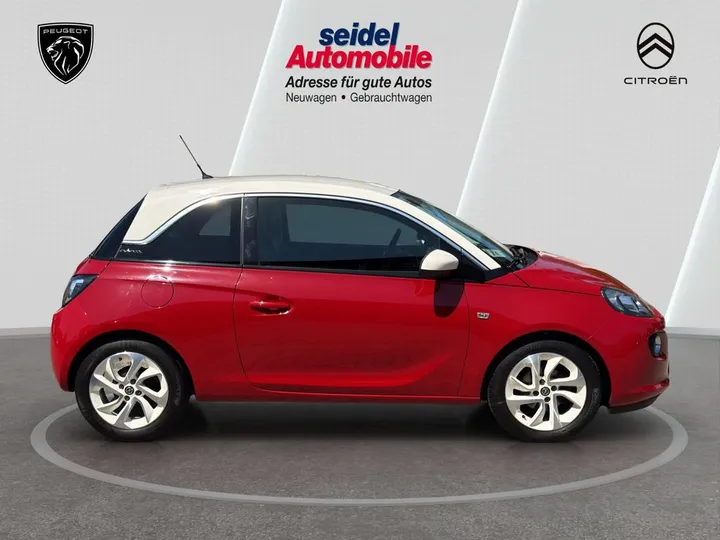 Opel Adam