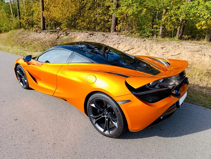 McLaren 720S