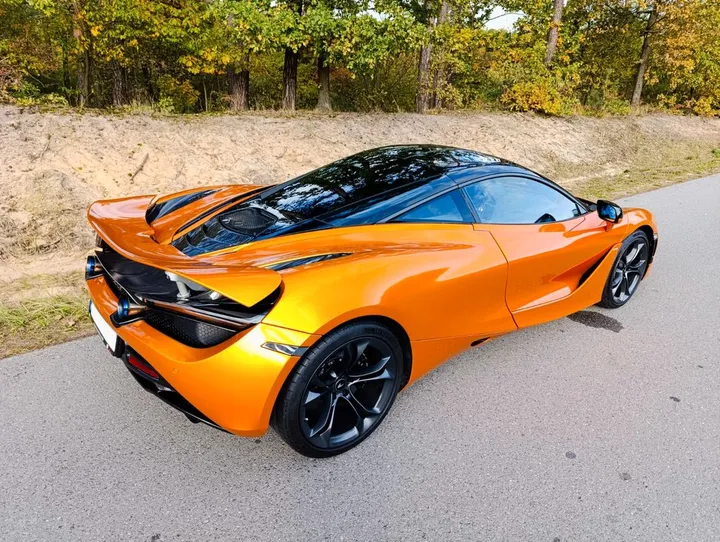 McLaren 720S
