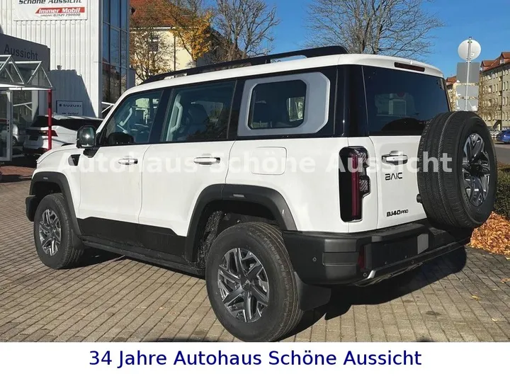 BAIC BJ40