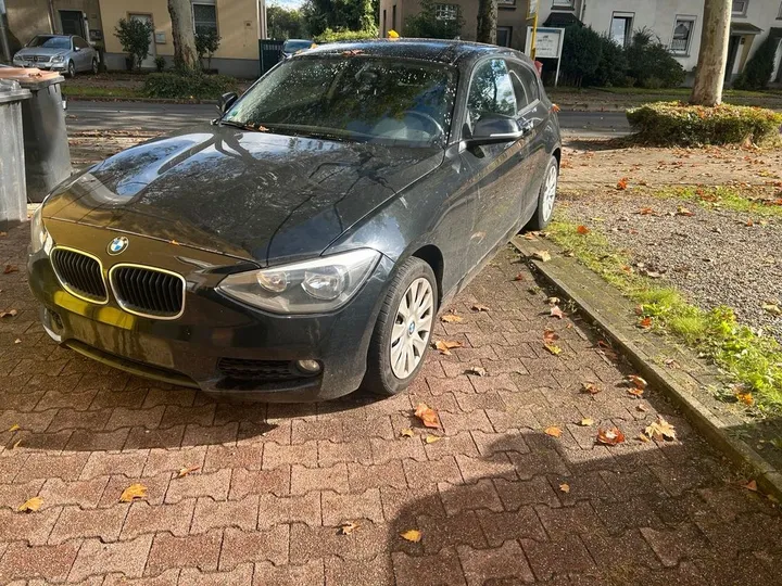 BMW 114