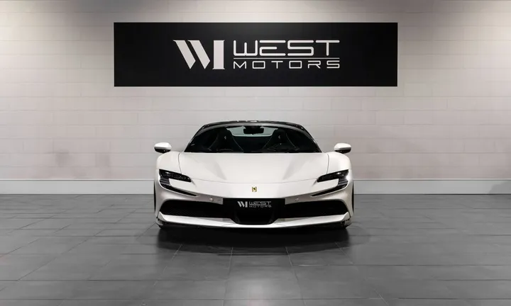 Ferrari SF90