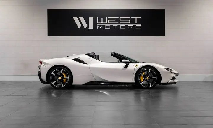 Ferrari SF90